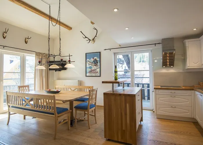 阿尔彭旅游豪斯瓦萨梅尔旅馆 4* 巴特霍夫加施泰因