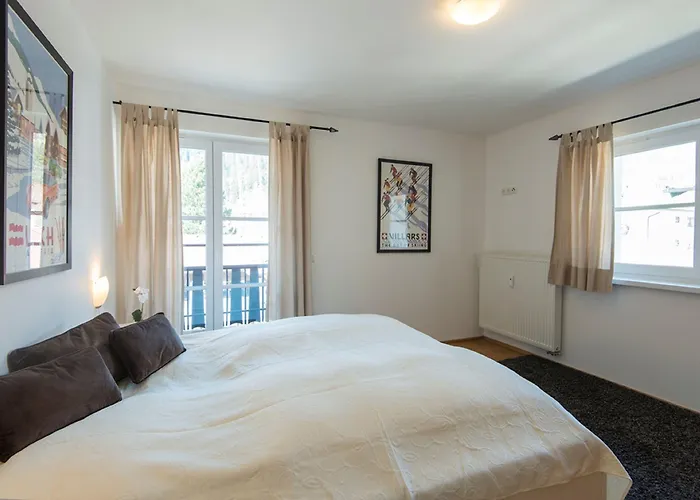 阿尔彭旅游豪斯瓦萨梅尔旅馆 巴特霍夫加施泰因